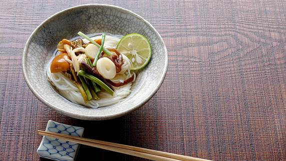 業務用山菜 商社 ツキイチの山菜づくしすだち素麺